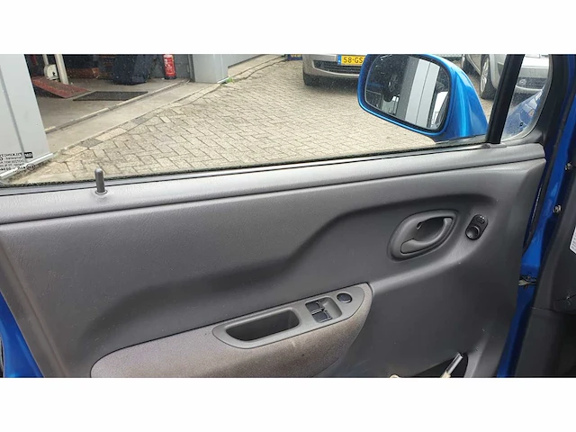 Opel agila 1.2-16v elegance , 05-gf-rx - afbeelding 8 van  10