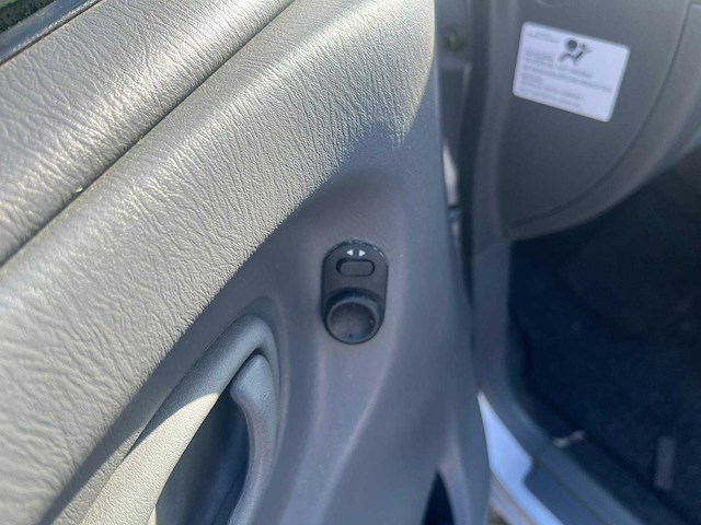 Opel agila 1.2-16v elegance, 21-fx-hb - afbeelding 7 van  21