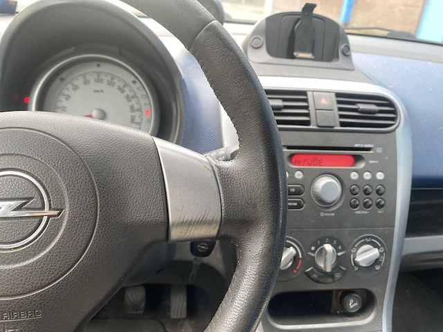 Opel agila 1.2 edition | 74-ppd-3 - afbeelding 14 van  31