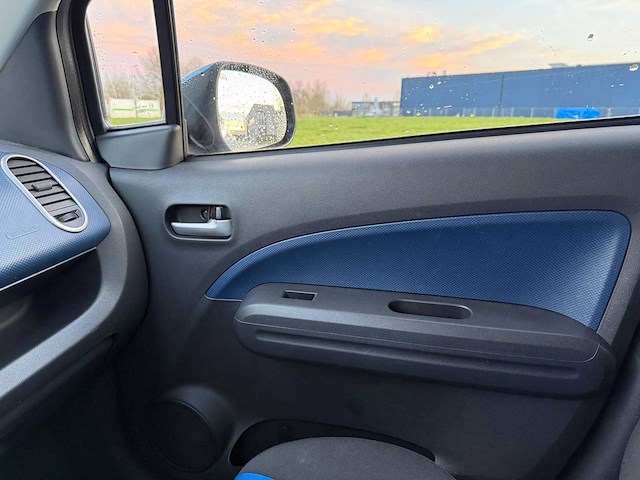 Opel agila 1.2 enjoy, 75-hfr-2 - afbeelding 2 van  4