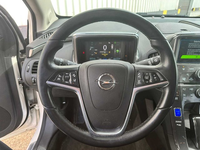 Opel ampera 1.4, 2-svx-64 - afbeelding 2 van  16