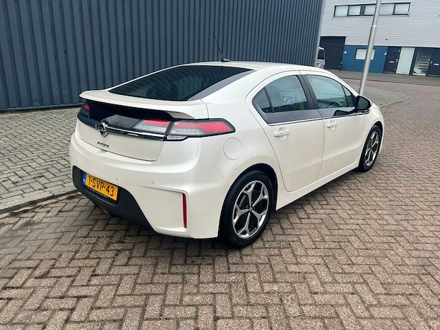 Opel ampera 1.4 automaat, 1-svp-43 - afbeelding 24 van  26