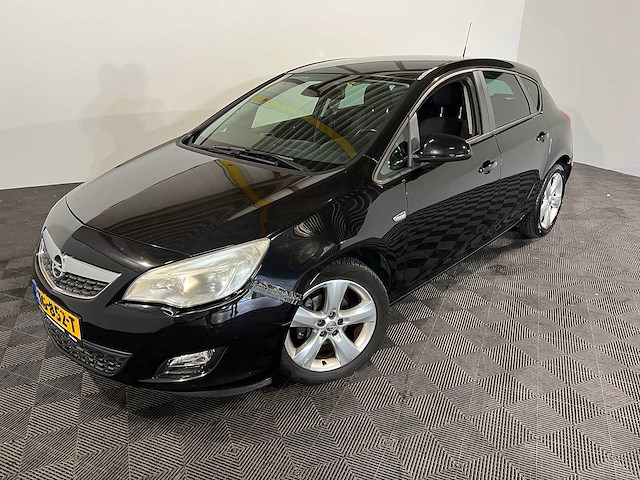Opel astra 1.3 cdti cosmo, tg-852-t - afbeelding 1 van  17