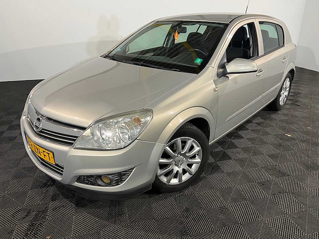 Opel astra 1.4 temptation, 69-zn-ft - afbeelding 1 van  13