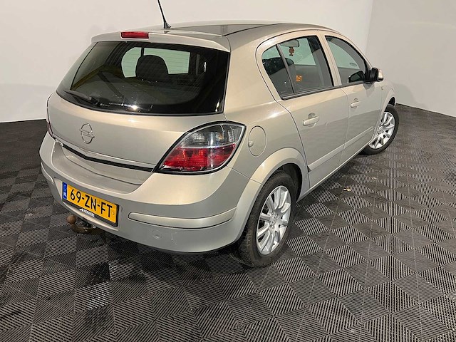 Opel astra 1.4 temptation, 69-zn-ft - afbeelding 9 van  13
