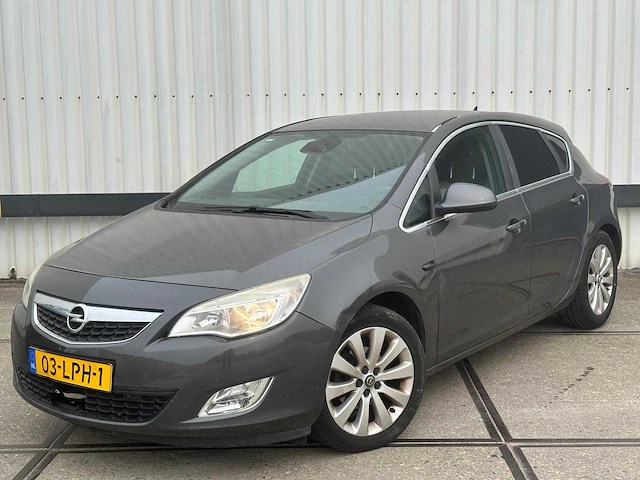Opel astra 1.4 turbo cosmo, 03-lph-1 - afbeelding 1 van  12