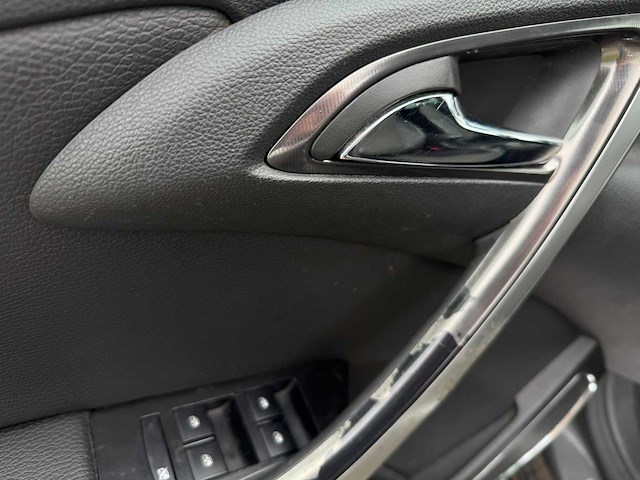 Opel astra 1.4 turbo cosmo, 03-lph-1 - afbeelding 2 van  18