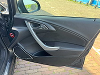 Opel astra 1.4 turbo cosmo 05-sbn-7 - afbeelding 16 van  19