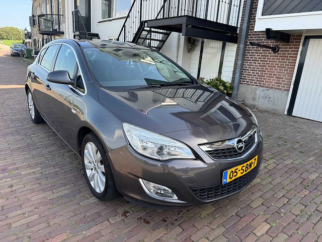 Opel astra 1.4 turbo cosmo 05-sbn-7 - afbeelding 14 van  19