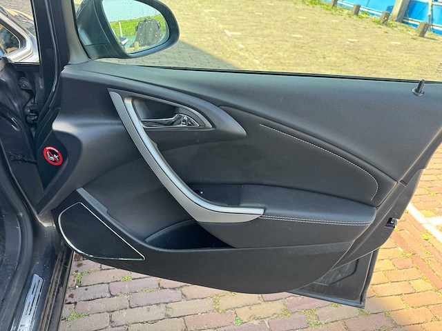 Opel astra 1.4 turbo cosmo 05-sbn-7 - afbeelding 16 van  19