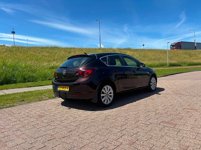 Opel astra 1.4 turbo cosmo 2012 | 03-xkd-4 i - afbeelding 6 van  13