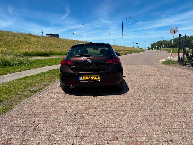 Opel astra 1.4 turbo cosmo 2012 | 03-xkd-4 i - afbeelding 4 van  5