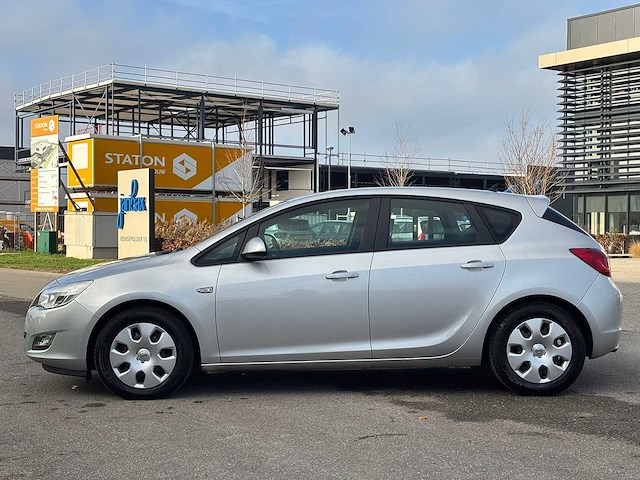 Opel astra 1.4 turbo edition 2011 | 29-pxf-2 iaw - afbeelding 18 van  29