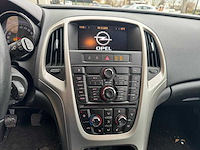 Opel astra 1.4 turbo gt sr-647-d - afbeelding 16 van  19