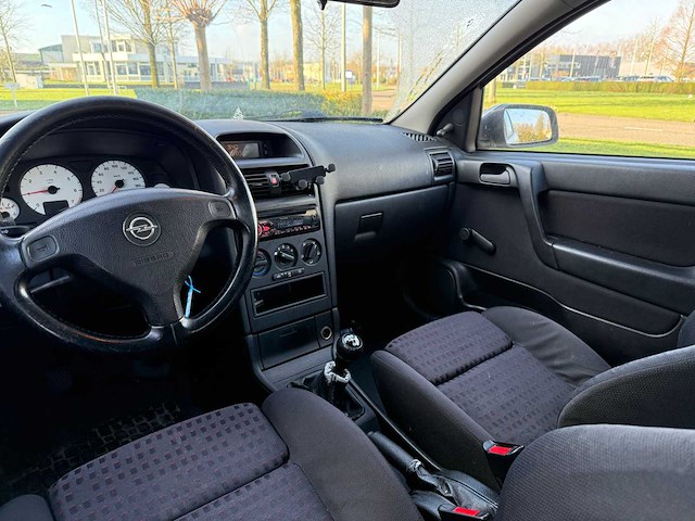 Opel astra 1.6 16v sport, xp-bx-89 - afbeelding 8 van  11