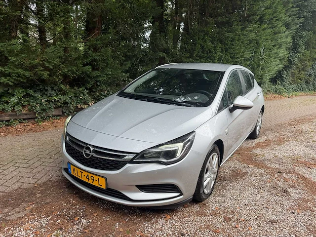 Opel astra 1.6 cdti online ed, * klt-49-l - afbeelding 1 van  12