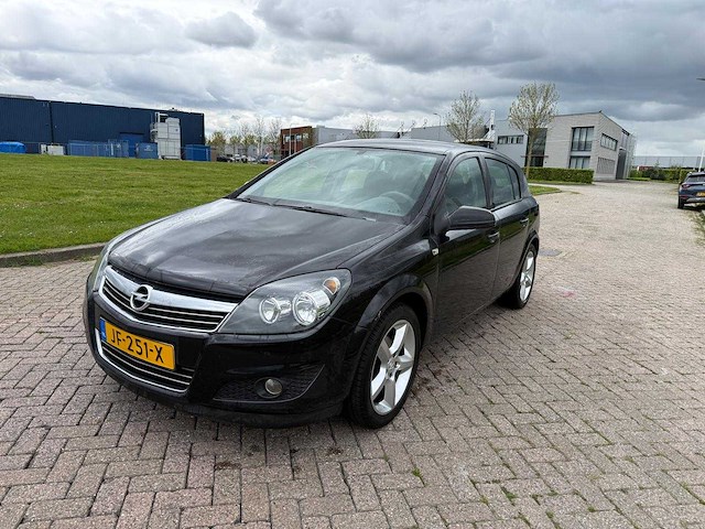 Opel astra 1.6 cosmo, jf-251-x - afbeelding 1 van  17