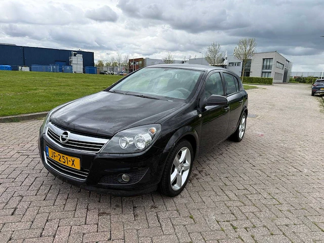 Opel astra 1.6 cosmo, jf-251-x - afbeelding 1 van  17