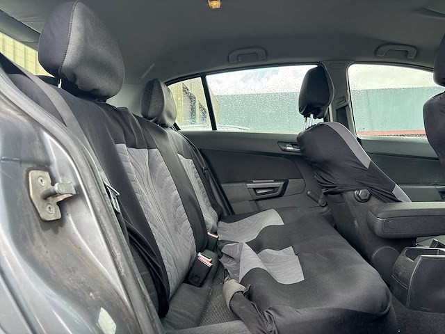 Opel astra 1.6 edition 2006 | 93-sp-vp - afbeelding 18 van  28