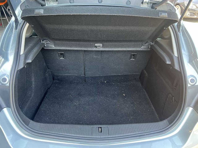 Opel astra 1.6 edition 2011 | 86-rsv-3 - afbeelding 18 van  28