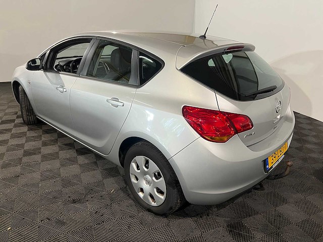 Opel astra 1.6 edition, 39-lbj-1 - afbeelding 11 van  18