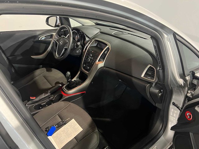 Opel astra 1.6 edition, 39-lbj-1 - afbeelding 16 van  18