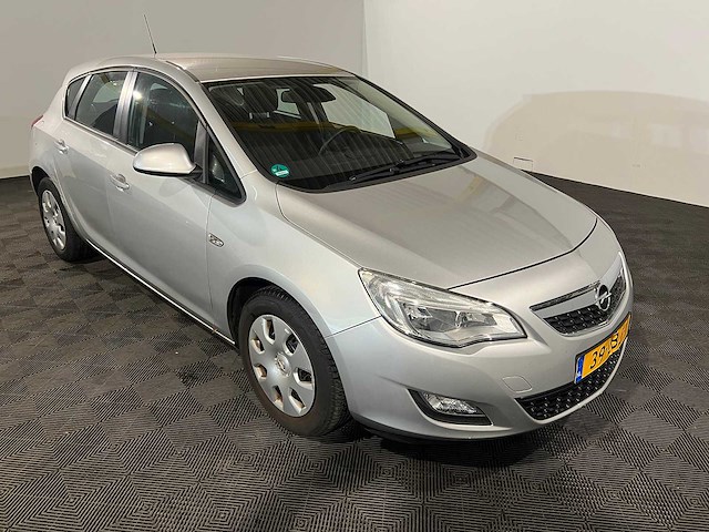 Opel astra 1.6 edition, 39-lbj-1 - afbeelding 18 van  18