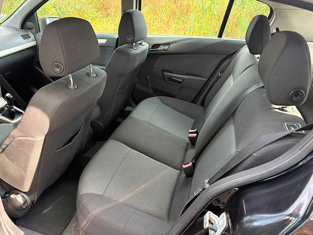 Opel astra 1.6 temptation , 11-gdx-6 - afbeelding 13 van  22