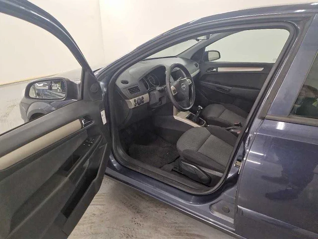 Opel astra 1.6 temptation 2008 | 53-gbf-4 - afbeelding 3 van  25