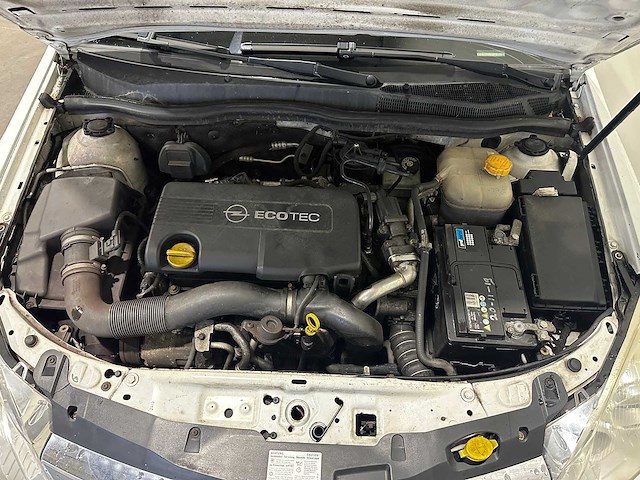 Opel astra 1.7 cdti edition 9-vgd-16 - afbeelding 19 van  21