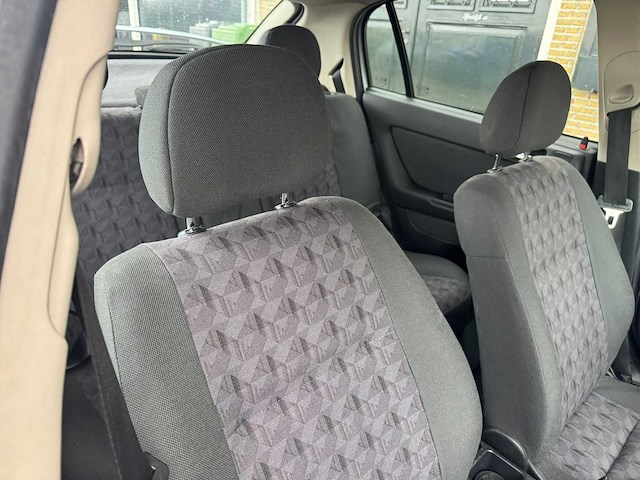 Opel astra 1.8-16v sport edition 50-jx-vv - afbeelding 6 van  14