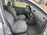 Opel astra 1.8-16v sport edition 50-jx-vv - afbeelding 7 van  11
