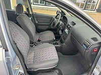 Opel astra 1.8-16v sport edition 50-jx-vv - afbeelding 10 van  14