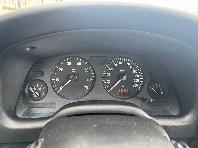 Opel astra 1.8-16v sport edition 50-jx-vv - afbeelding 3 van  12