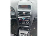 Opel astra 74-hh-gg - afbeelding 14 van  29