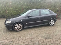 Opel astra 74-hh-gg - afbeelding 19 van  29