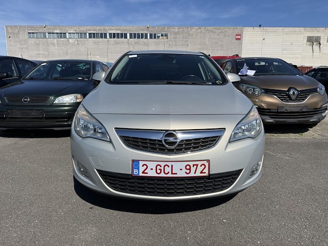 Opel astra astra 1.3 cdti ecoflex cosmo dpf 95, 2010 - afbeelding 12 van  31