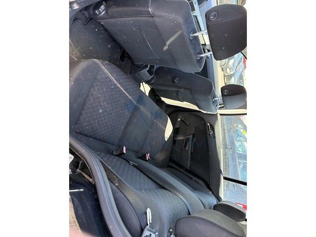 Opel astra astra 1.4i xep 16v cosmo 90, 2004 - afbeelding 10 van  29