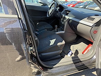 Opel astra astra 1.4i xep 16v cosmo 90, 2004 - afbeelding 17 van  29
