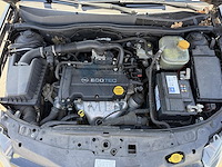Opel astra astra 1.4i xep 16v cosmo 90, 2004 - afbeelding 19 van  29