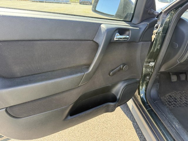 Opel astra astra 1.4i xep 16v essentia 90, 2005 - afbeelding 26 van  27