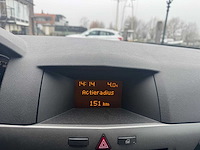 Opel astra gtc 1.6 enjoy 51-rf-ht - afbeelding 16 van  18