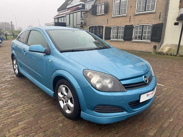 Opel astra gtc 1.6 enjoy 51-rf-ht - afbeelding 7 van  18