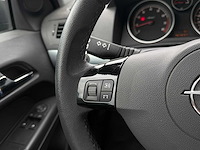 Opel astra gtc 1.6 t cosmo | 53-kbv-1 i - afbeelding 9 van  39