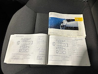 Opel astra gtc 1.6 temptation 89-xk-rr - afbeelding 16 van  19