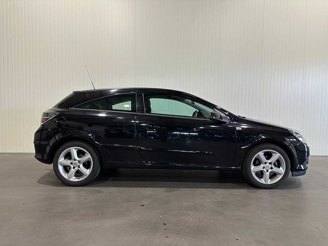 Opel astra gtc 1.6 temptation 89-xk-rr - afbeelding 6 van  19