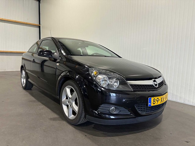 Opel astra gtc 1.6 temptation 89-xk-rr - afbeelding 7 van  19