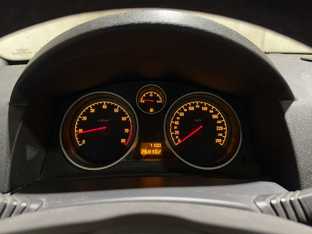 Opel astra gtc 1.8 cosmo 140pk 2009 (origineel-nl), 16-jdn-1 - afbeelding 19 van  41