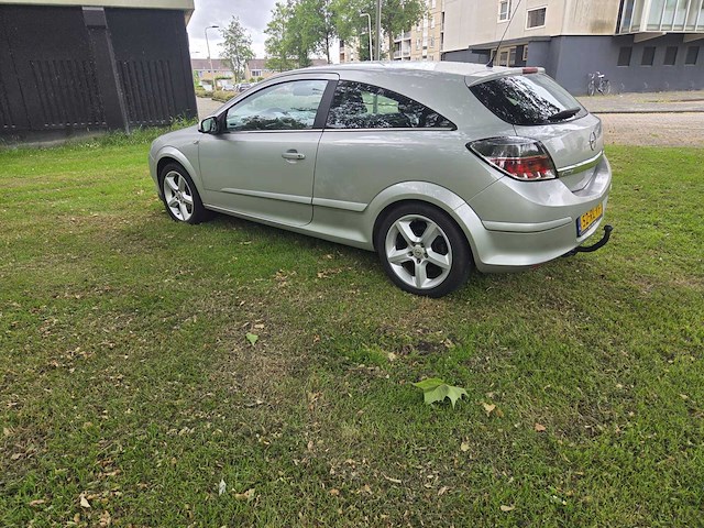 Opel astra gtc 1.8 sport, 52-rl-vf - afbeelding 5 van  9