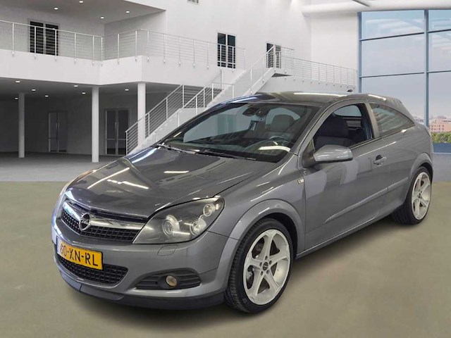 Opel astra gtc 1.8 sport, 60-xn-rl - afbeelding 1 van  14